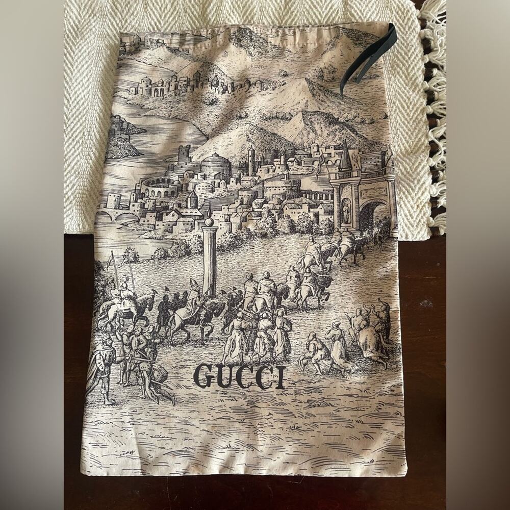 Gucci Beige and Black Illustrated Satin dust bag Exclusive limited design